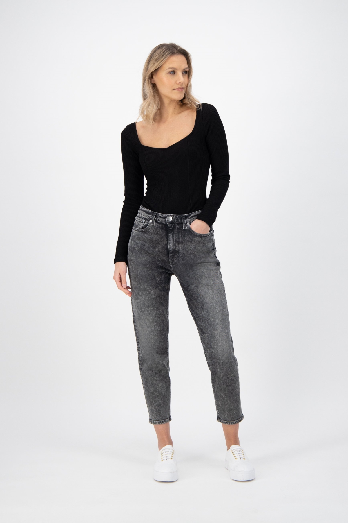 MUD Jeans  Mom Jeans Stretch Tapered Heavy Stone Grijs