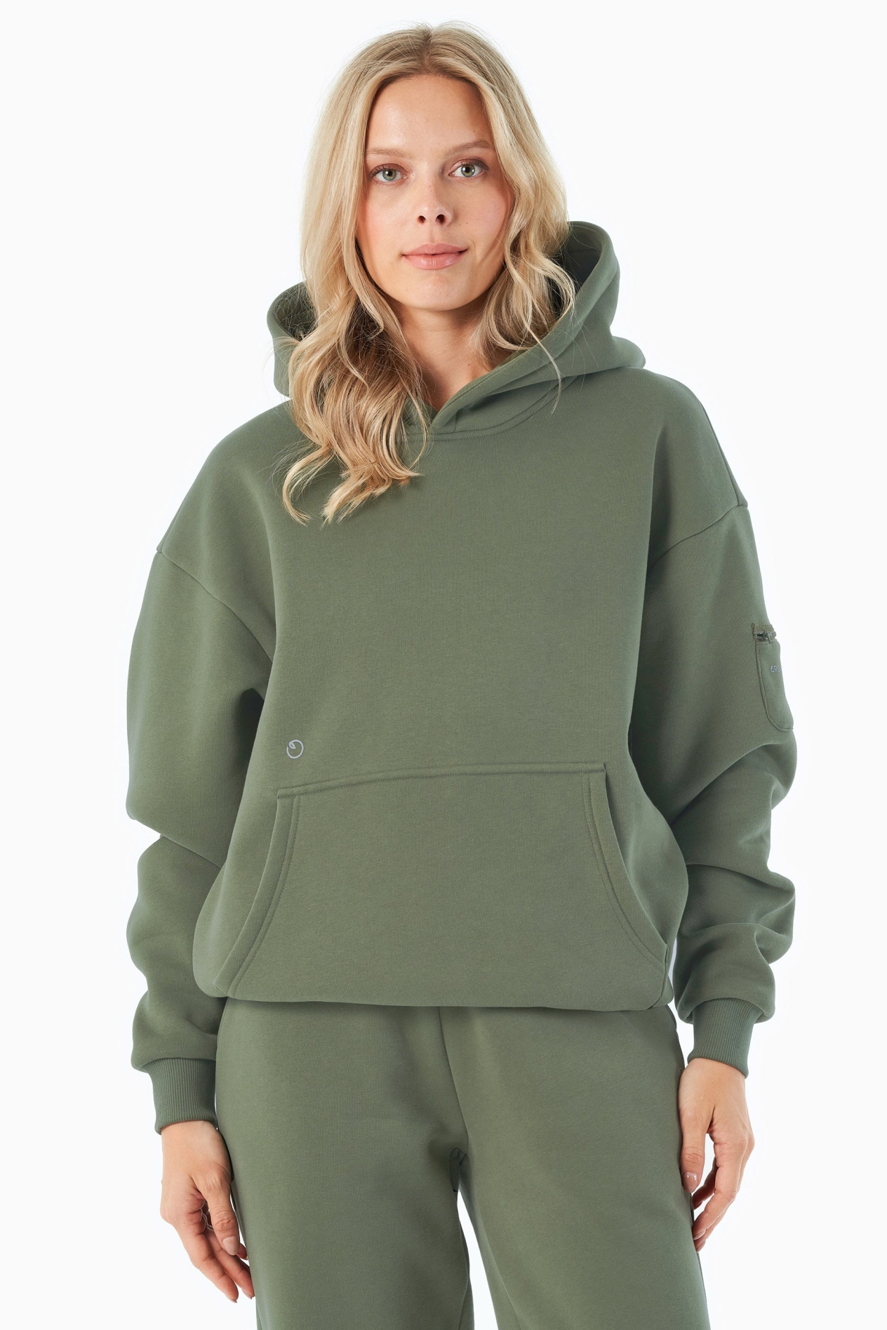 ORGANICATION mannen vegan Hoodie Harvinn Olive