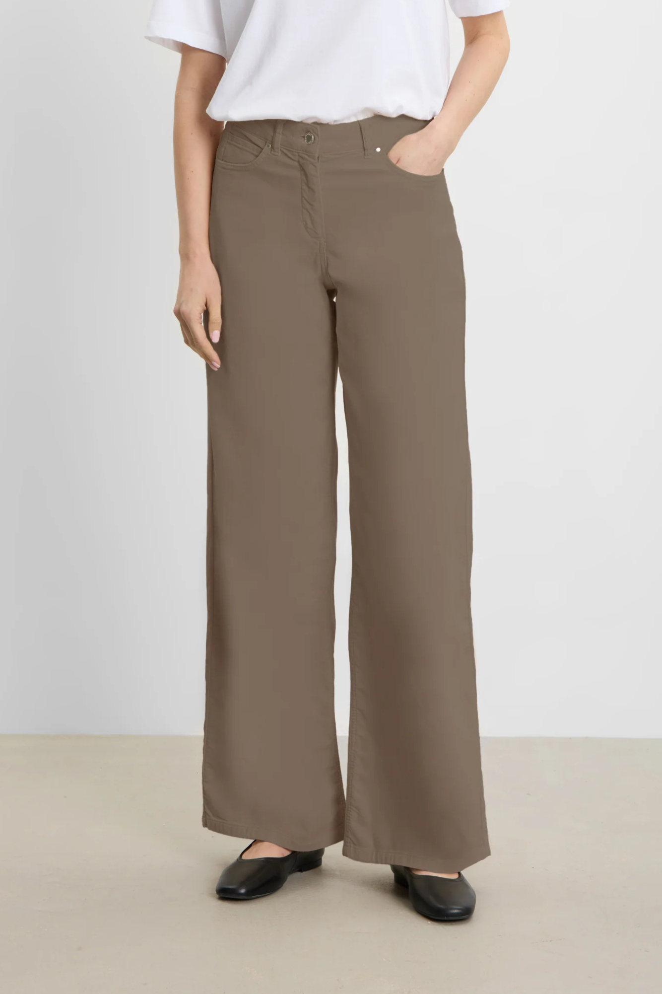 LAURIE  Broek Corduroy Carol Loose Sika Lichtbruin