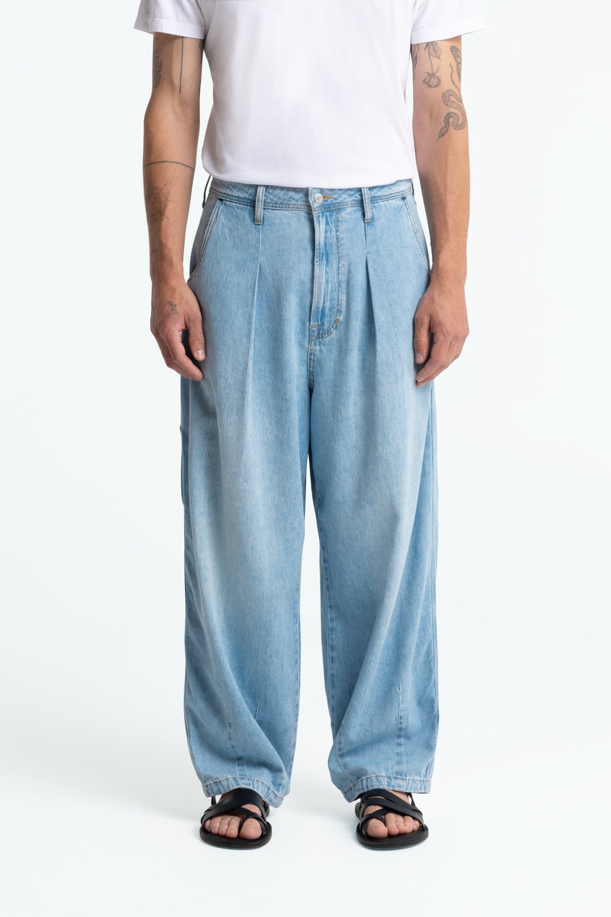 Kings of Indigo mannen vegan Jeans Sabium Horcete Super Light Blue