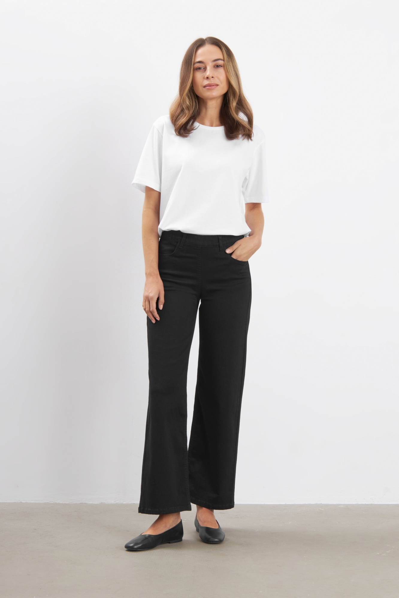 LAURIE  Jeans Donna Losse Korte Lengte Zwart