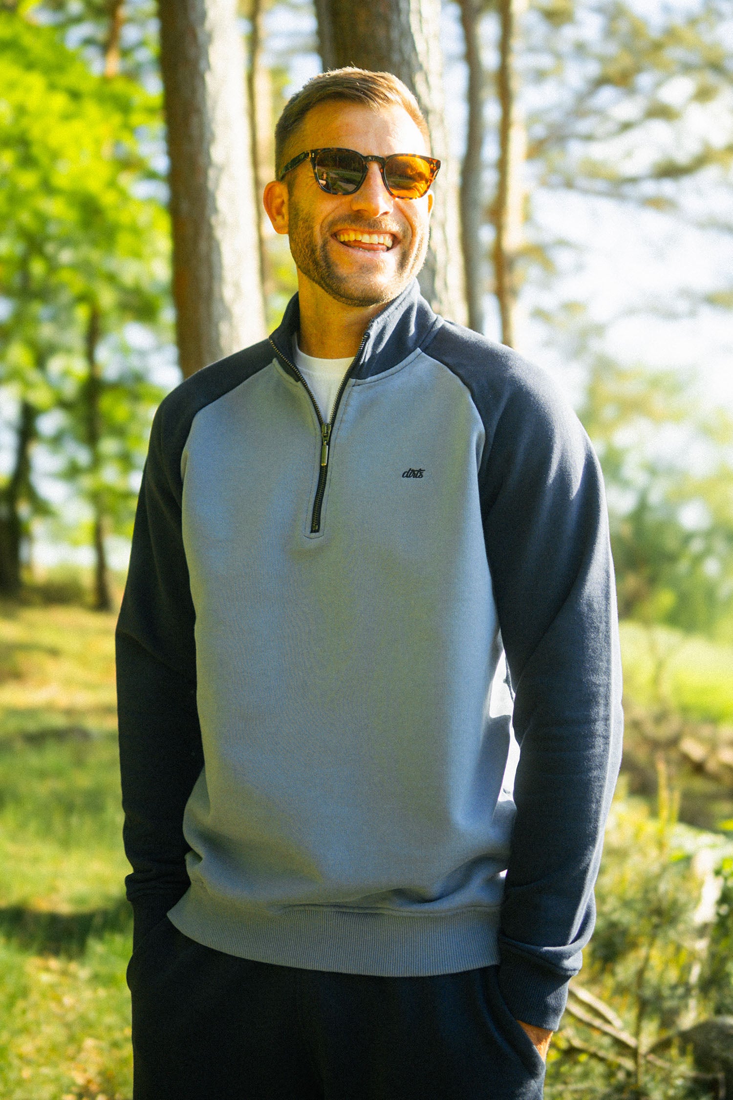 DIRTS Vegan Sweatshirt met Kwartrits