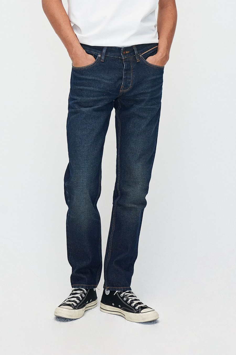 Kuyichi mannen vegan Jeans Jim Regular Slim Orange Selvedge Gerecycled Gebroken In Donkerblauw