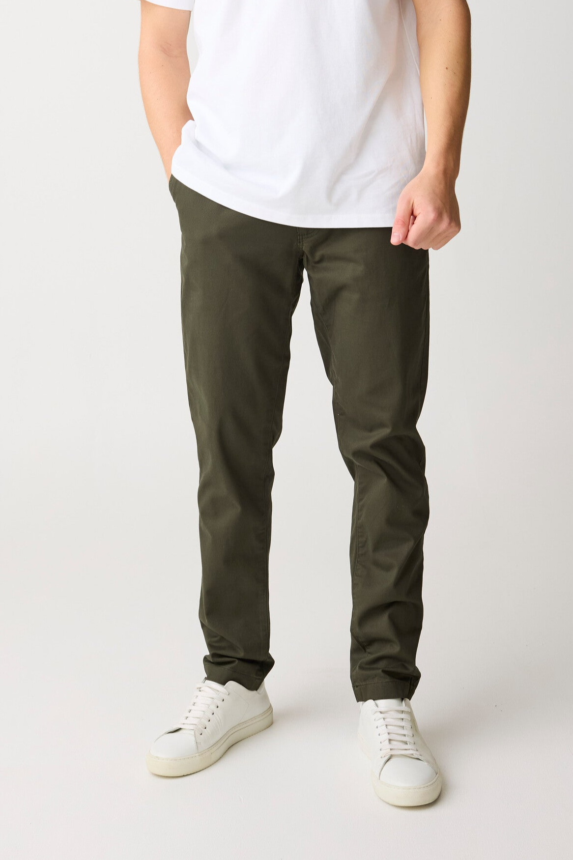 KnowledgeCotton Apparel mannen vegan Chino-Broek Luca Slim Twill Forrest Night