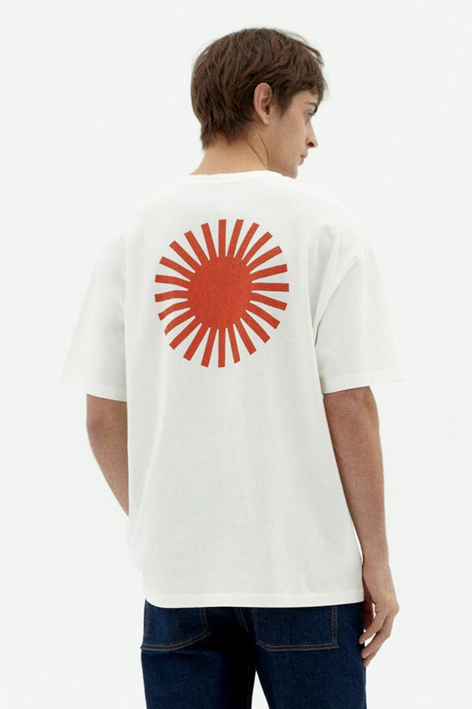 Thinking MU mannen vegan T-Shirt Aaron Red Sun Back Print Wit