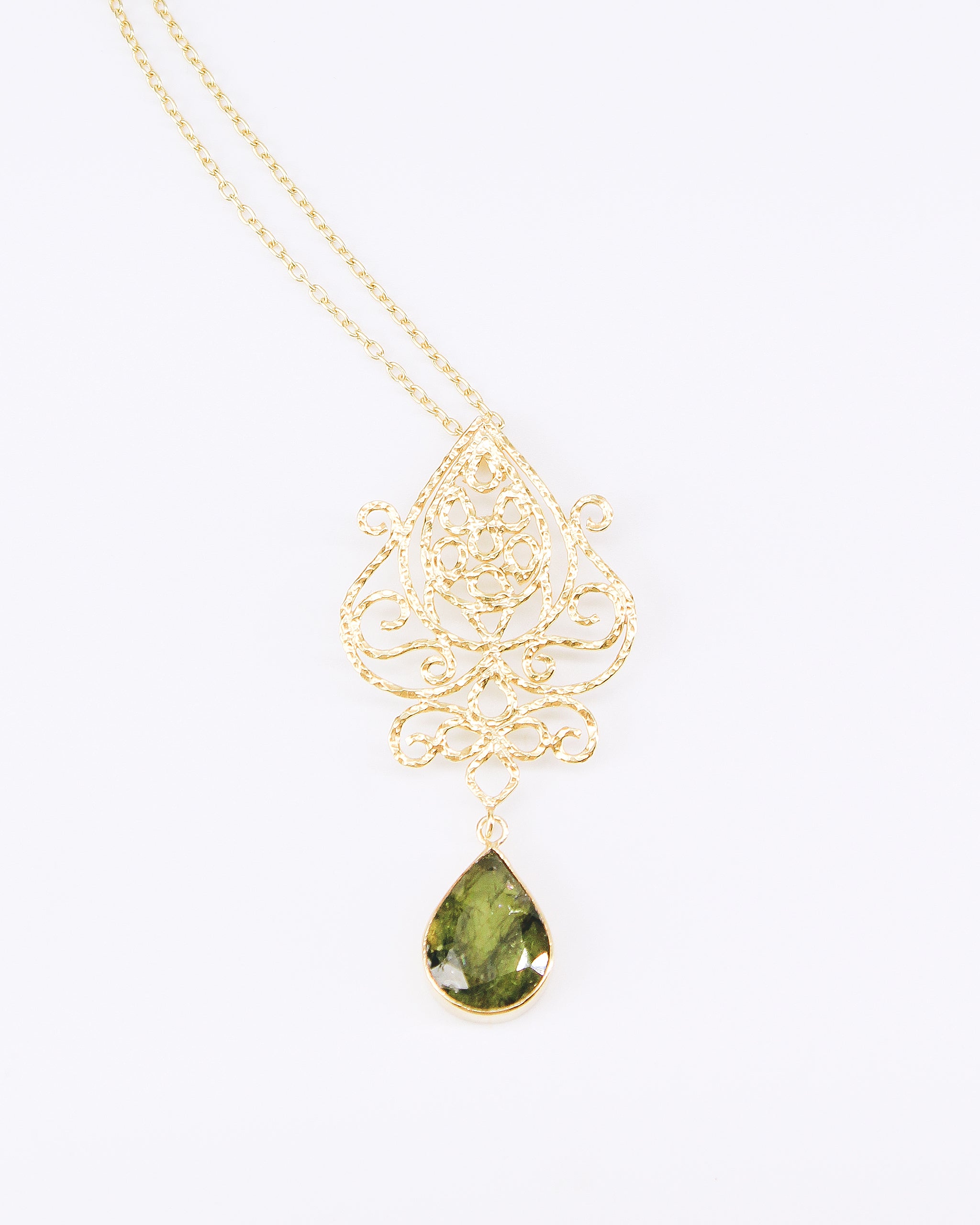 bess necklace  | limited edition
