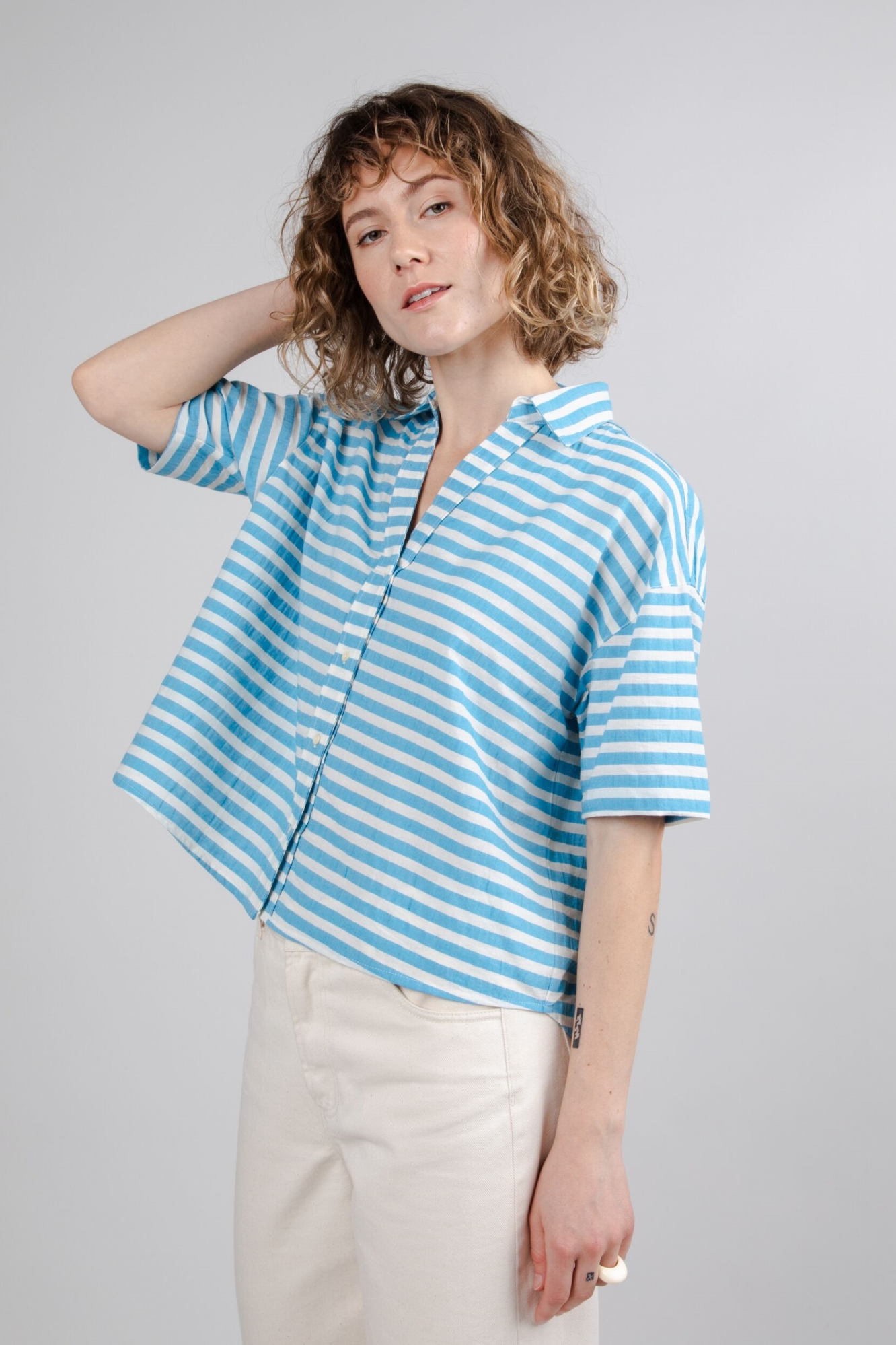 Brava Fabrics  Blouse Oversize Cropped Strepen Blauw