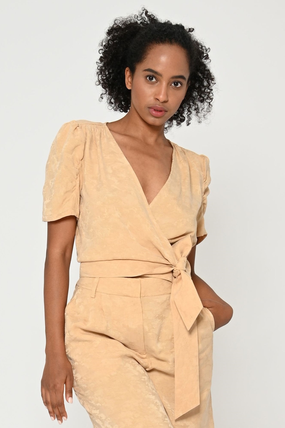 LOVJOI  Blouse Siluri Tencel Brownsugar