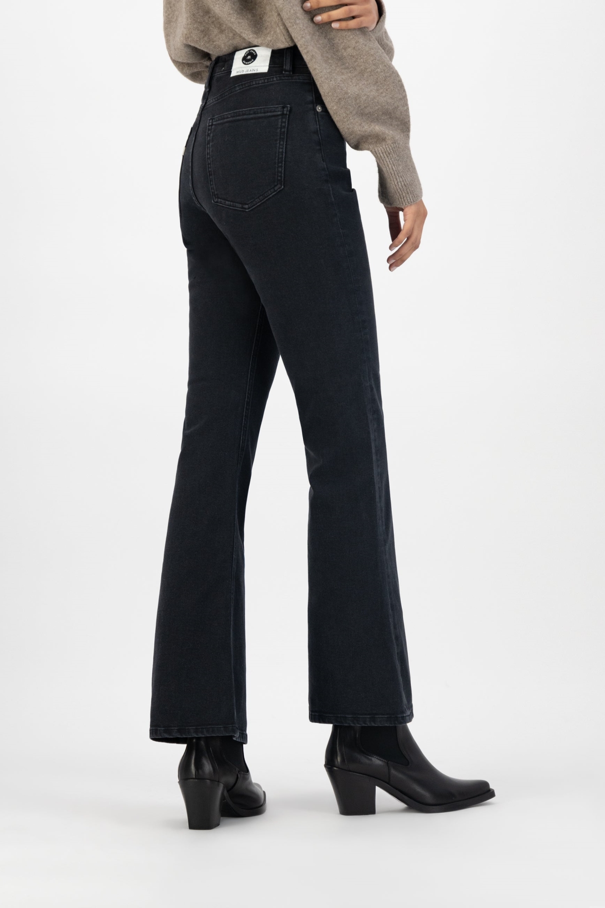MUD Jeans  Jeans Isy Flared - Stone Black
