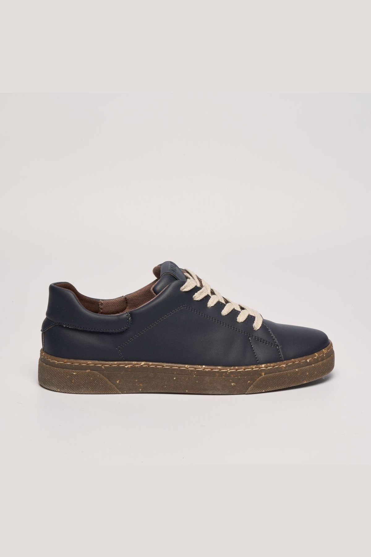 AGAZI mannen vegan Sneakers Jacob Marineblauw