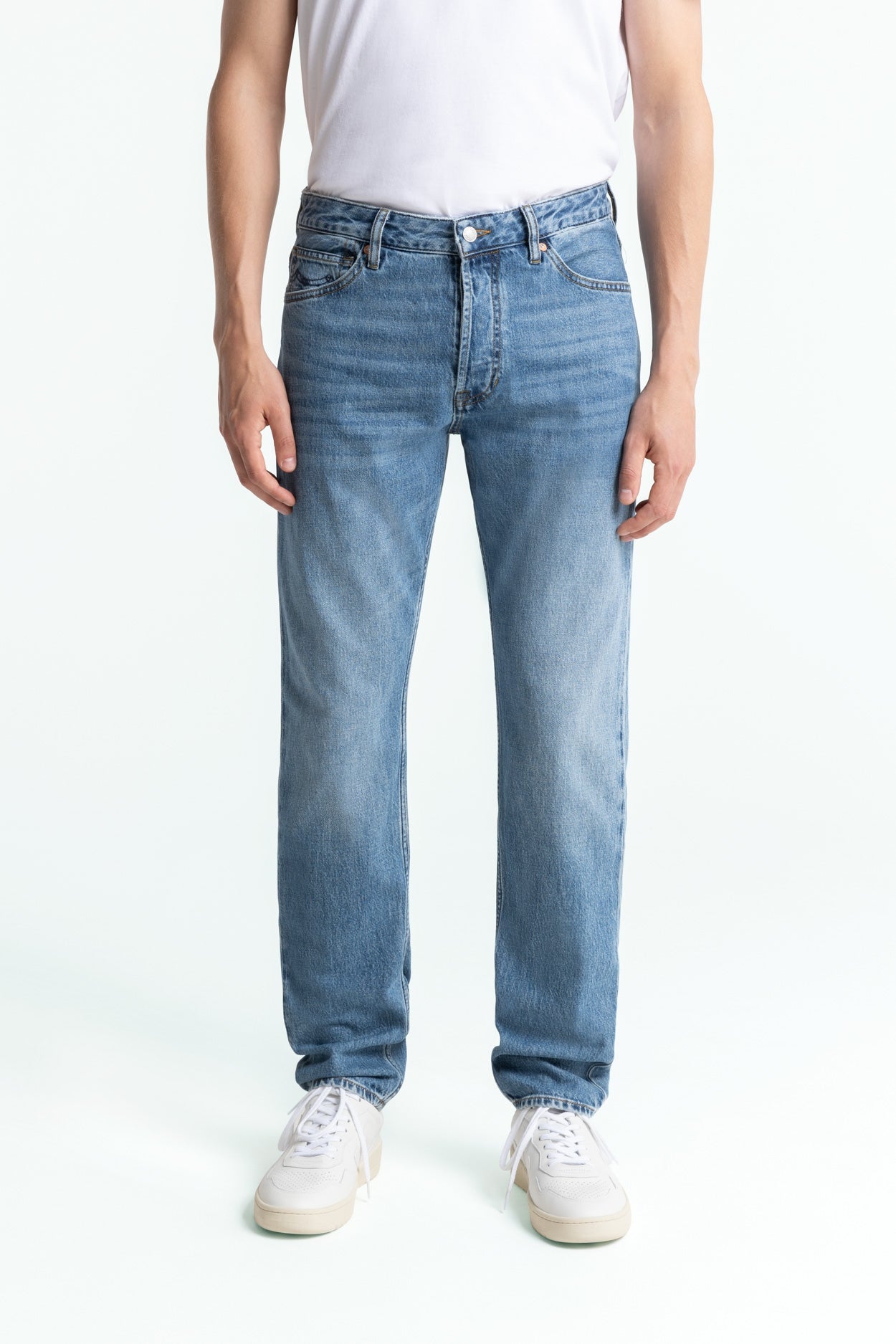Kings of Indigo mannen vegan Addo Atria Jeans Middenblauw Gewassen