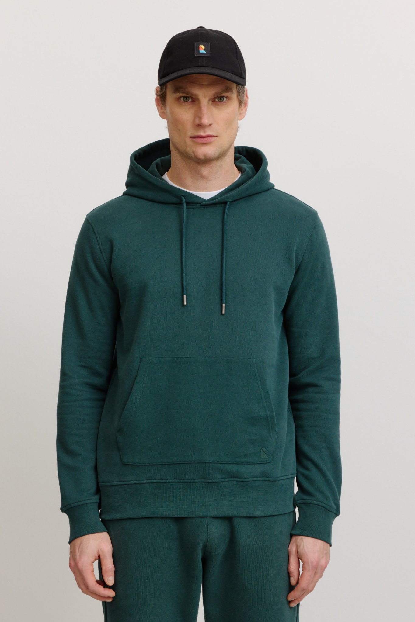 Recolution mannen vegan Hoodie Duranta Diepgroen