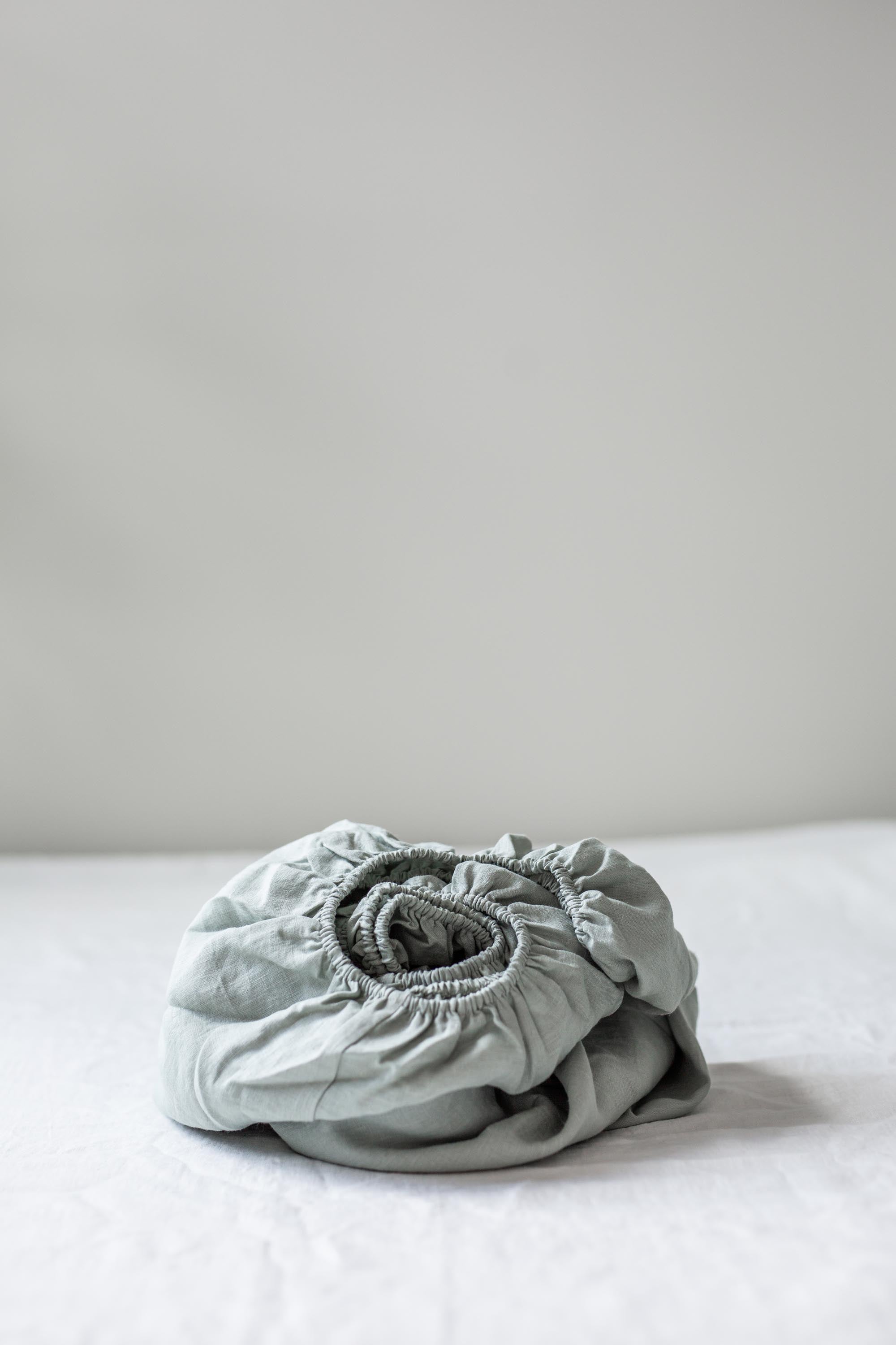 AmourLinen  Linnen Hoeslaken Saliegroen