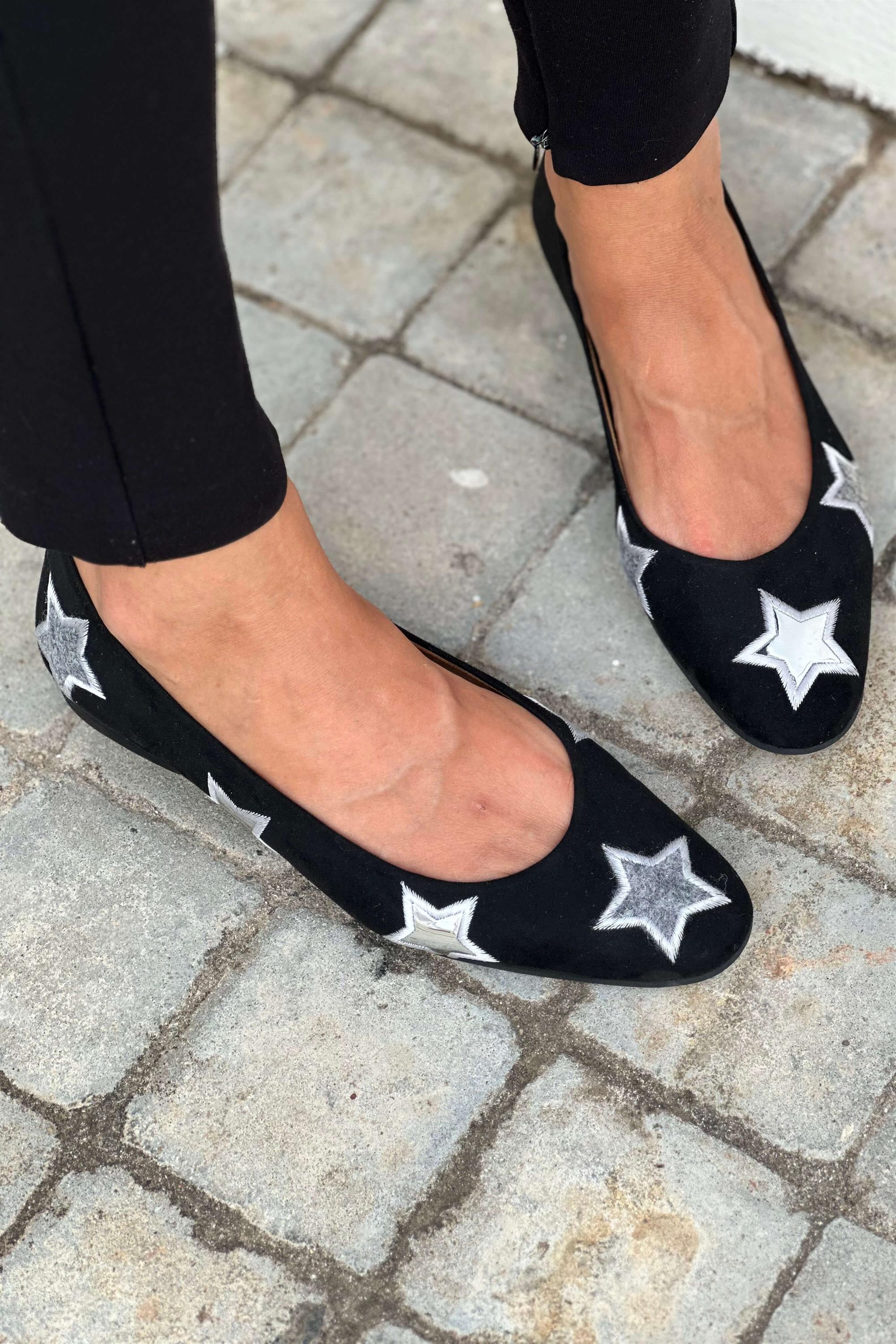 Momoc  Ballerina's Vegan Super Stars Zwart