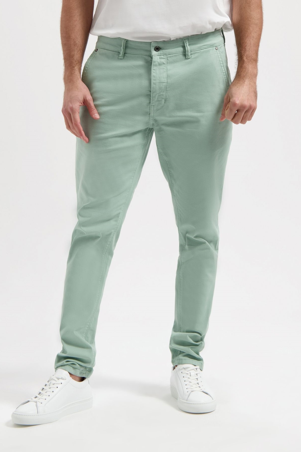 Kuyichi mannen vegan Chino Dexter Groen