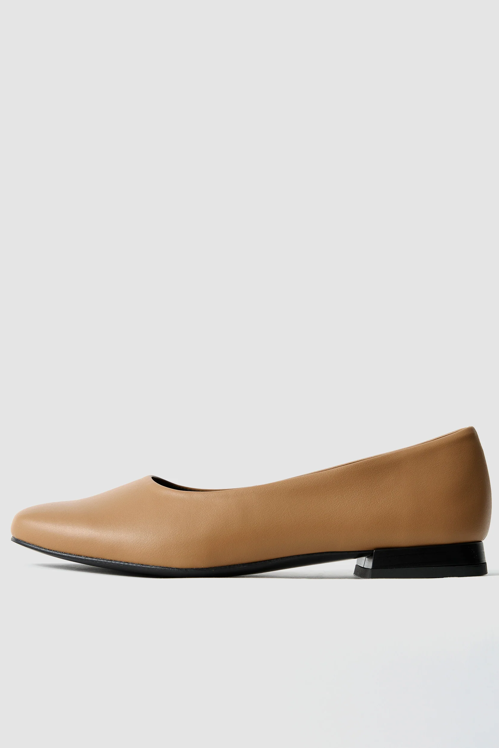 BOHEMA  Pumps Carmel Diana Vierkante Teen Beige