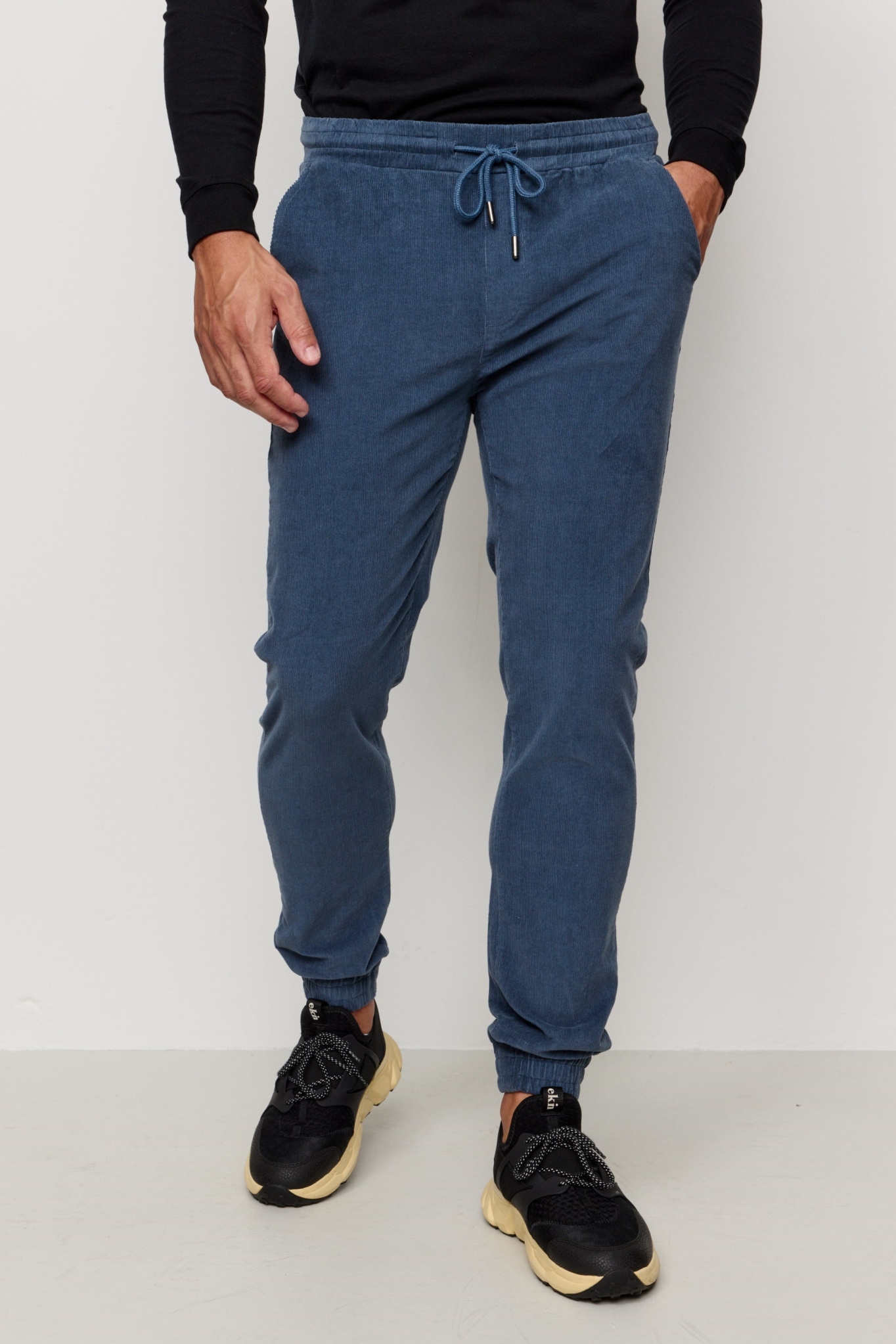 Recolution mannen vegan Sweatpants Chinos Corduroy Cyperus Dark Arctic Blue