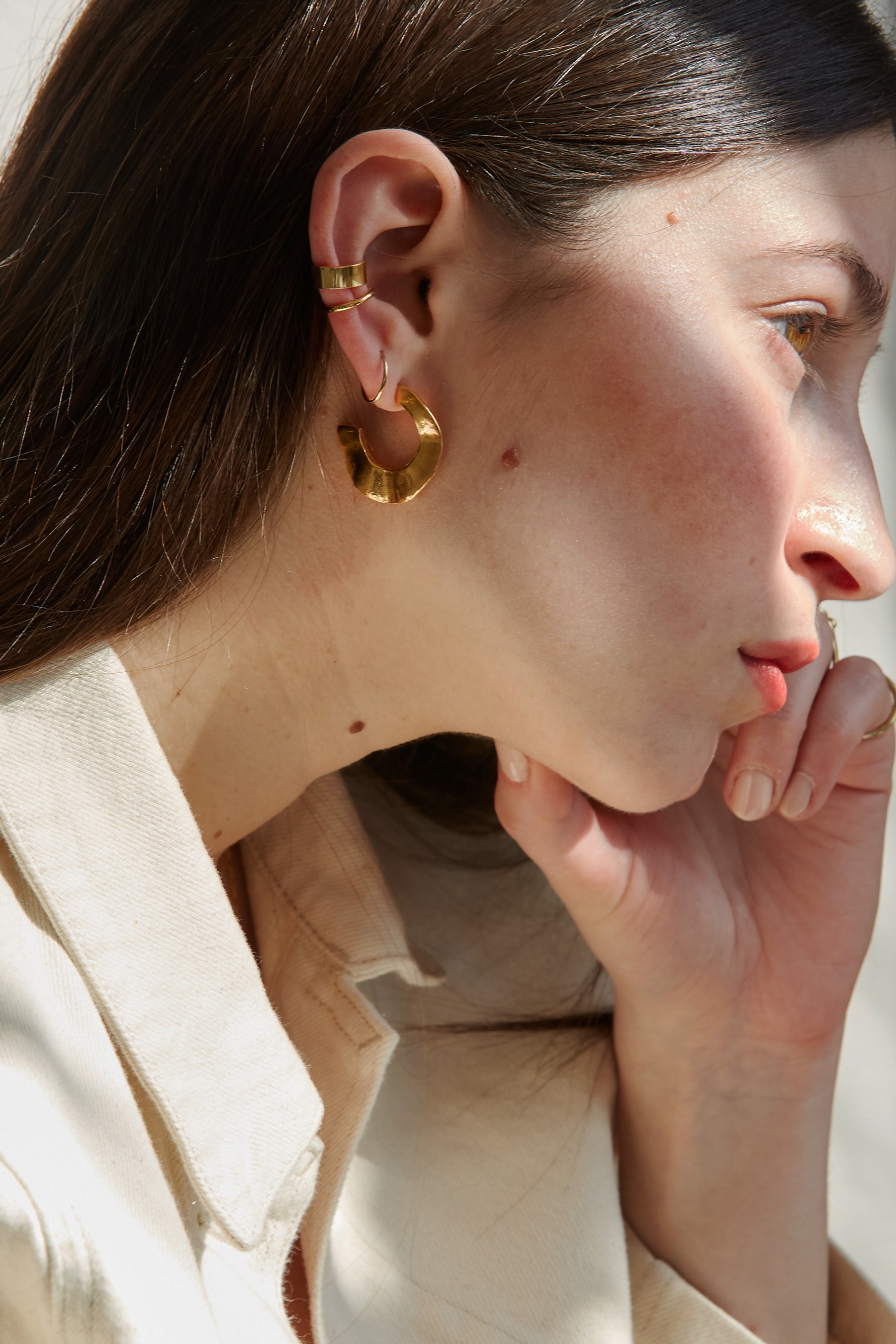Nouare Jewelry  Oorbellen Krishna Verguld
