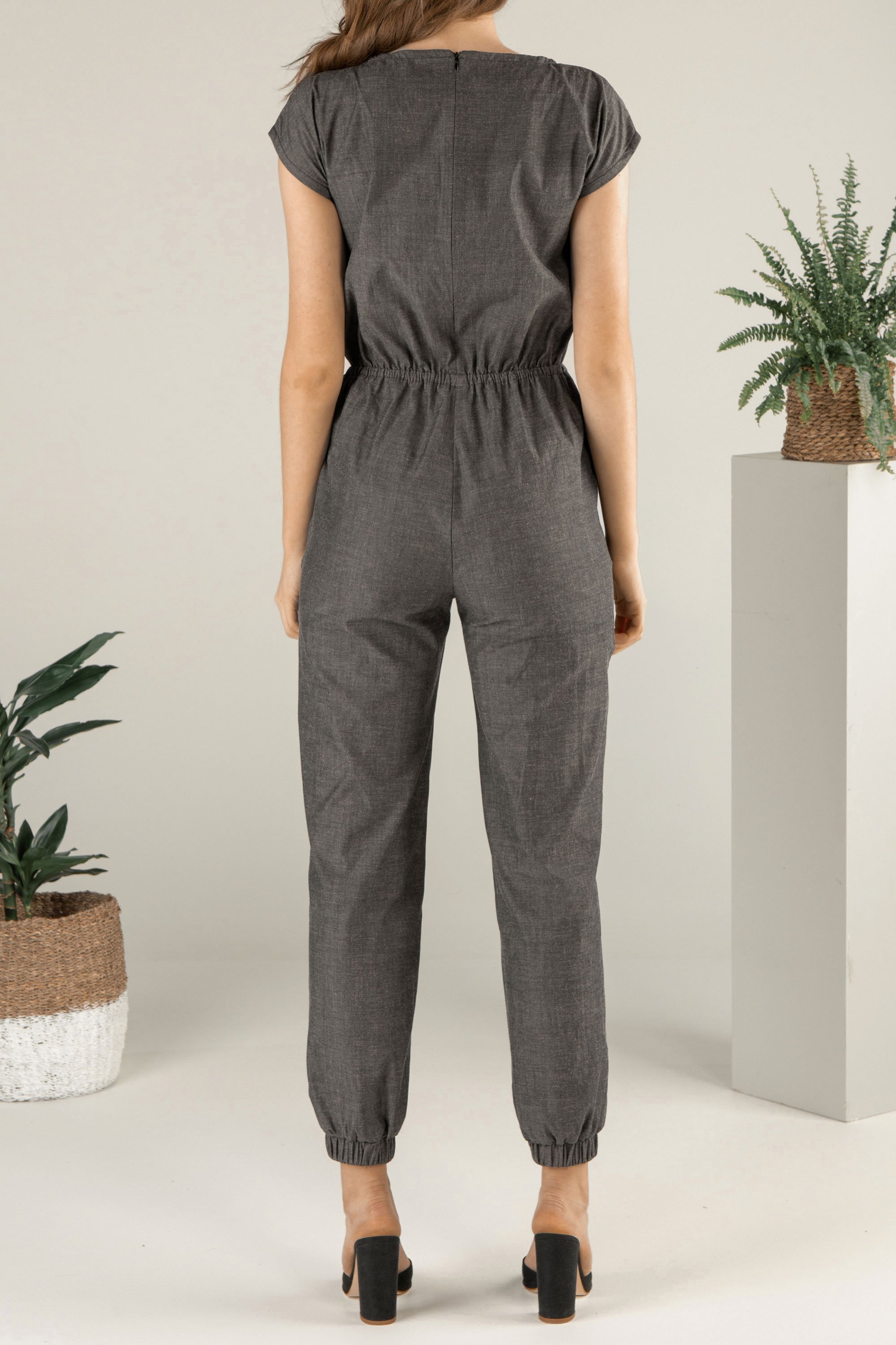 TAWAST  Jumpsuit Mindful Warrior Charcoal