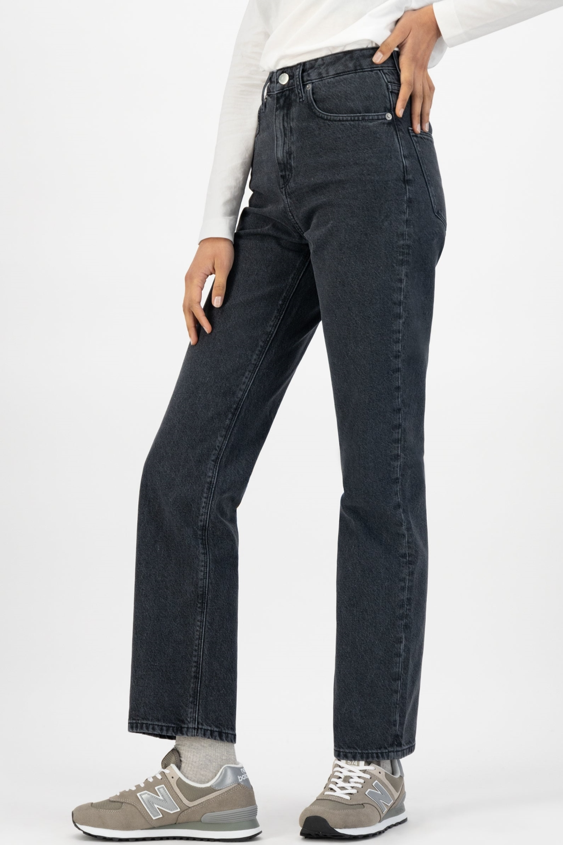 MUD Jeans  Relax Rose Straight Jeans Used Zwart