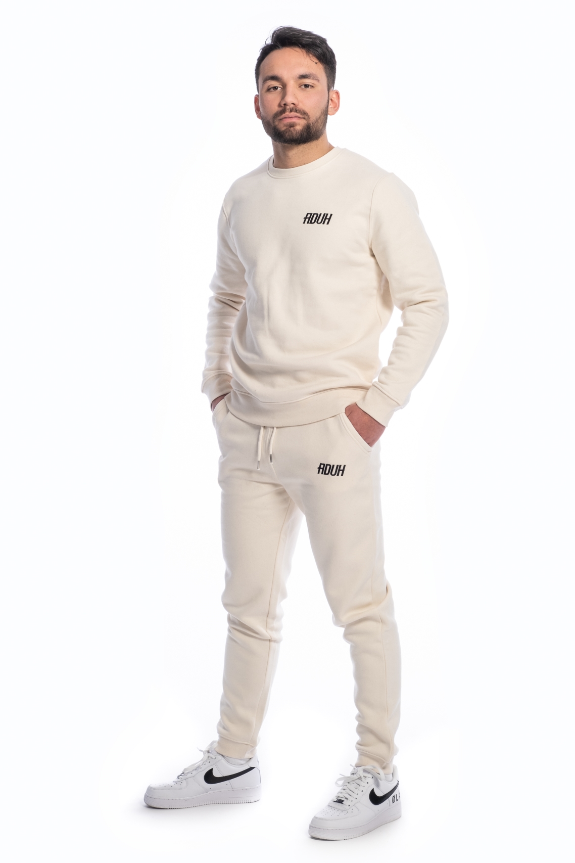 ADUH mannen vegan Joggingpak Beige