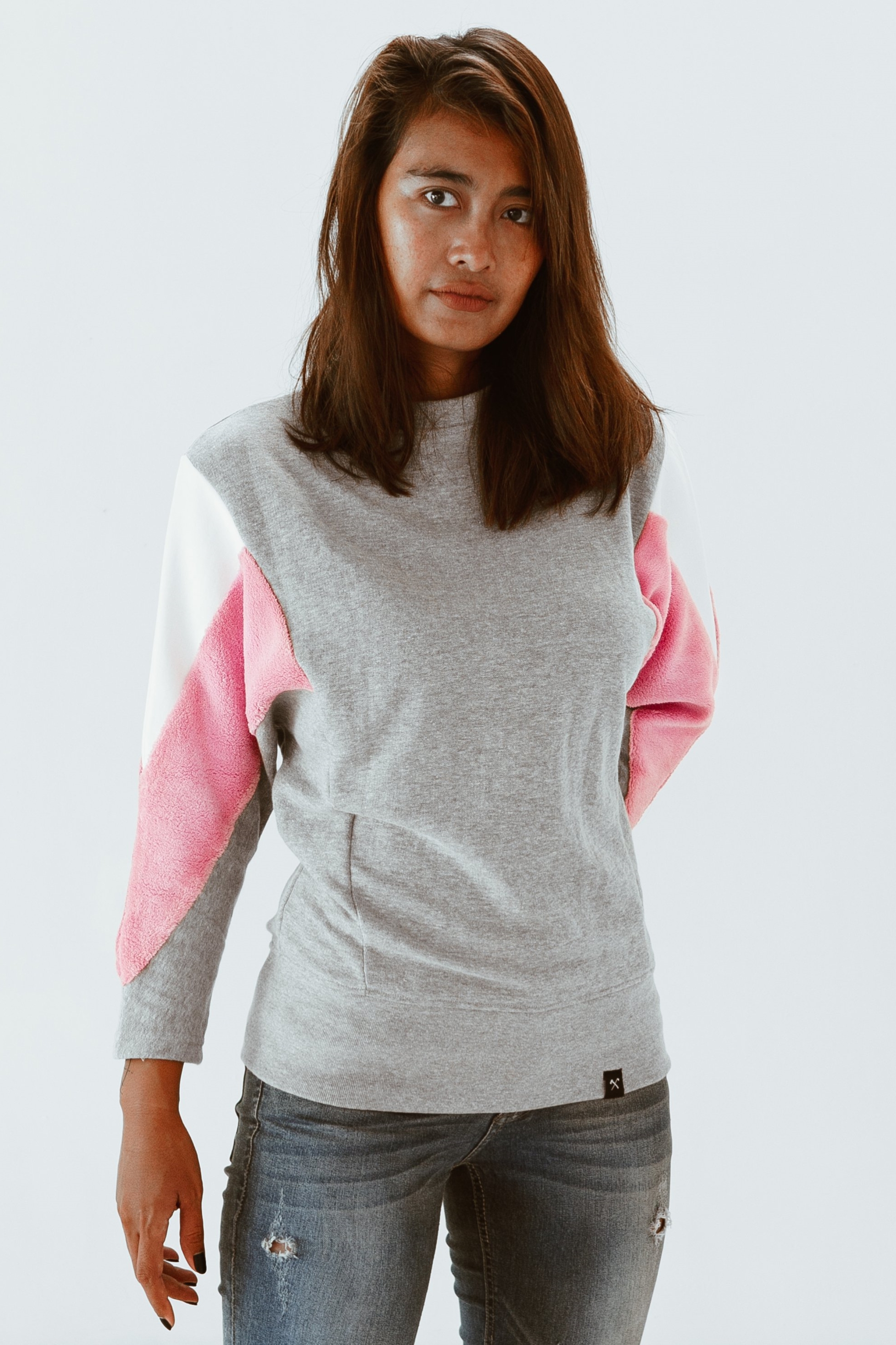The Driftwood Tales  Sweatshirt Amy Grijs Roze Wit