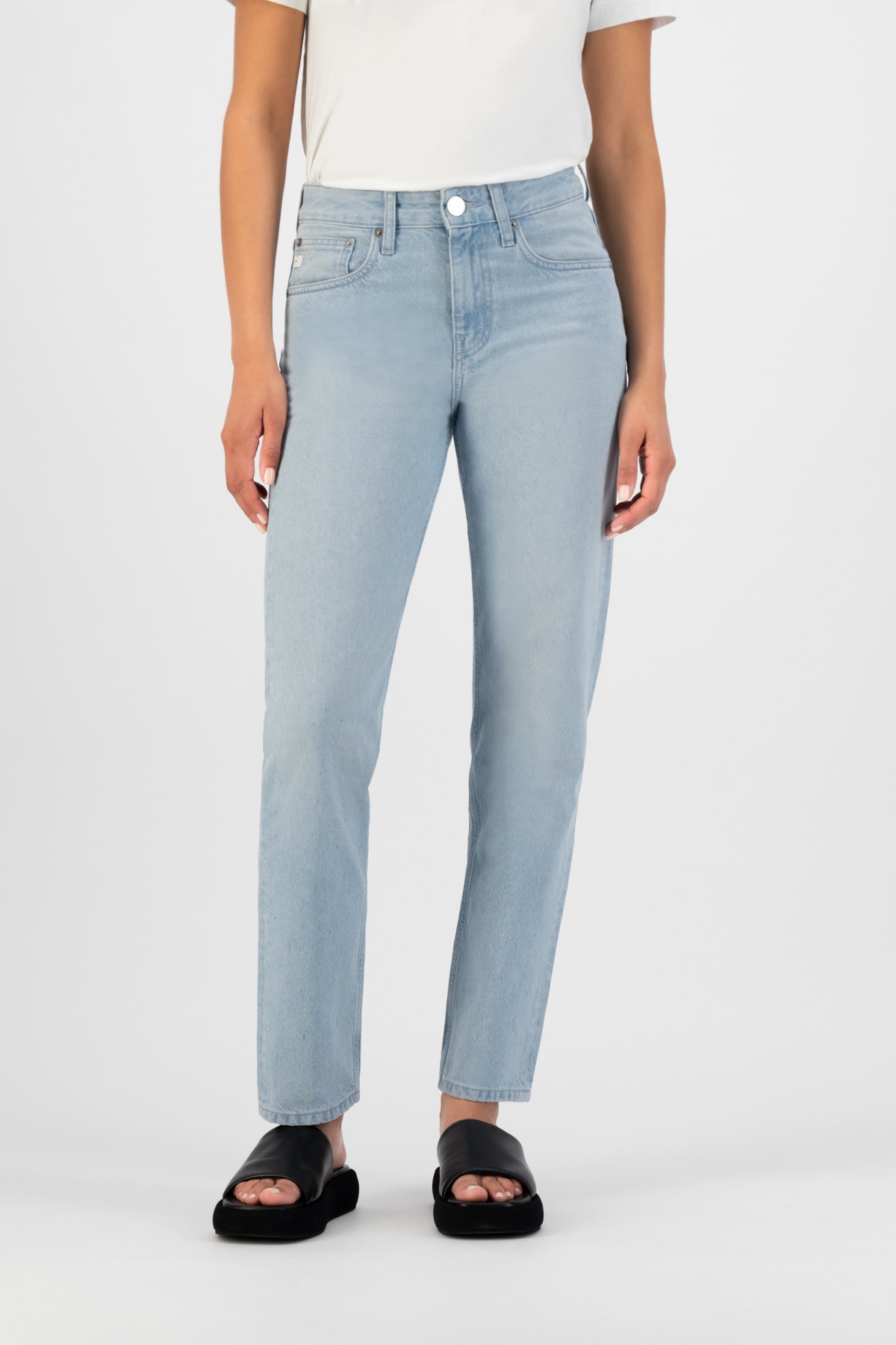 MUD Jeans  Jeans Easy Go Sunny Steenblauw