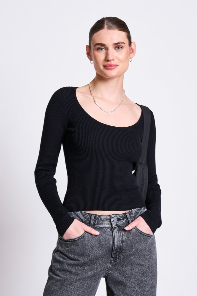 JAN 'N JUNE  Longsleeve Knit Tige Zwart