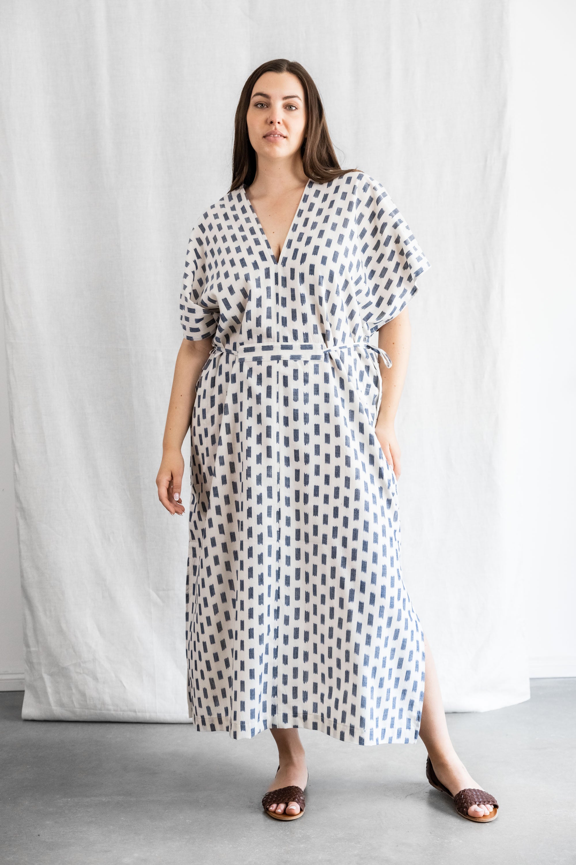 Jyoti - Fair Works  Jurk Kaftan Rishi Ikat Wit