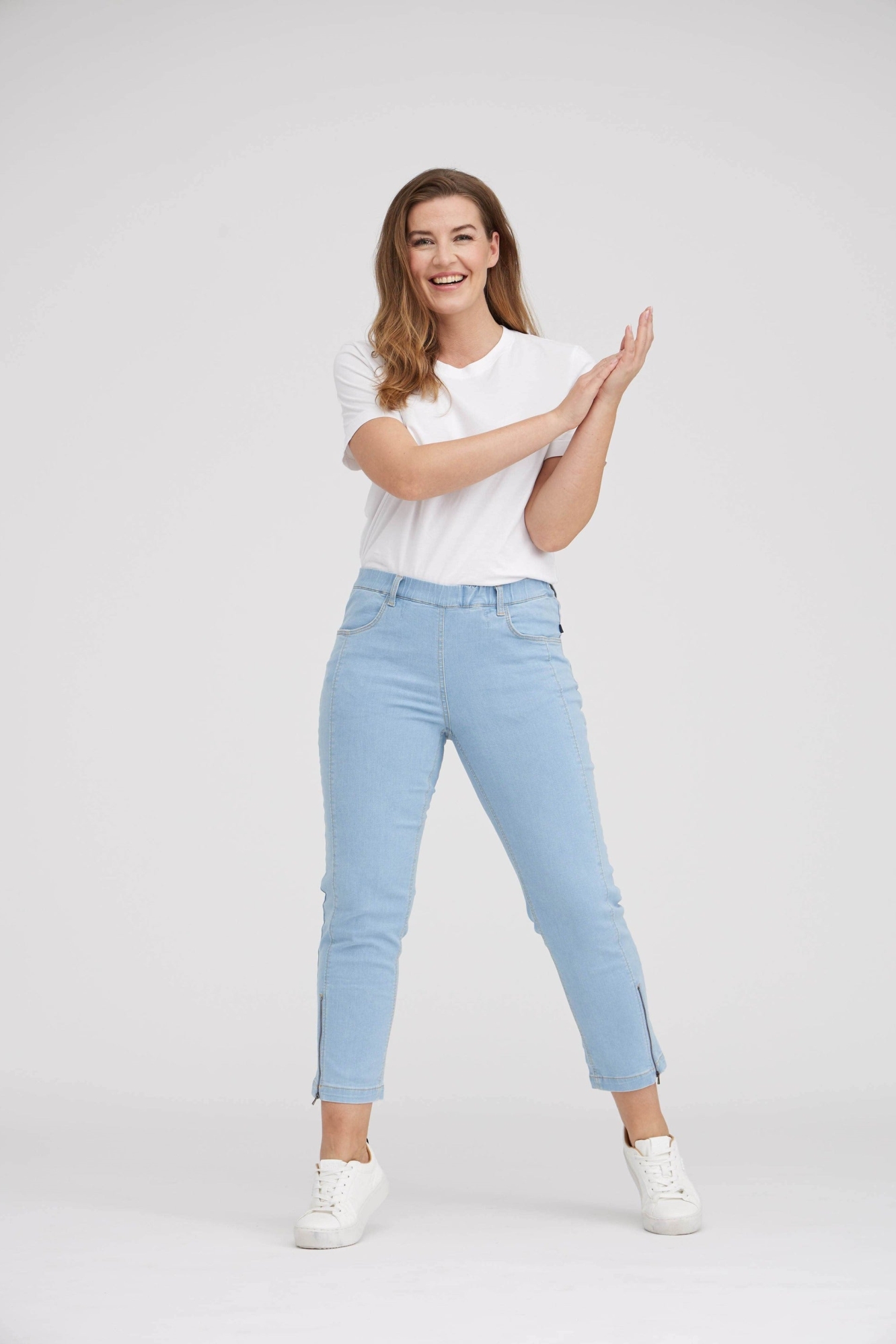 LAURIE  Broek Piper Regular Crop Lichtblauw Denim