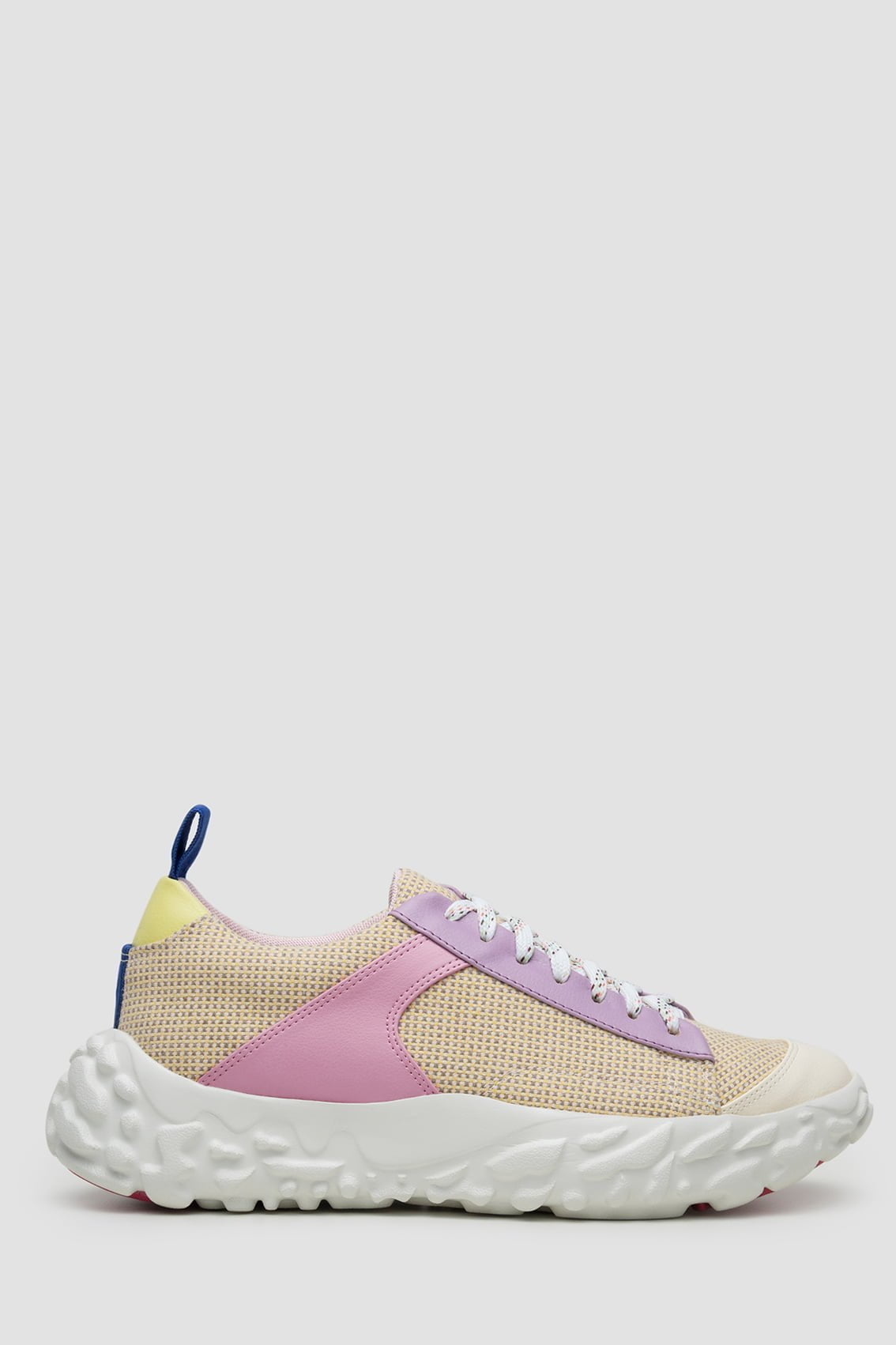 Embassy of Bricks and Logs mannen vegan Birmingham Canvas Sneaker Beige