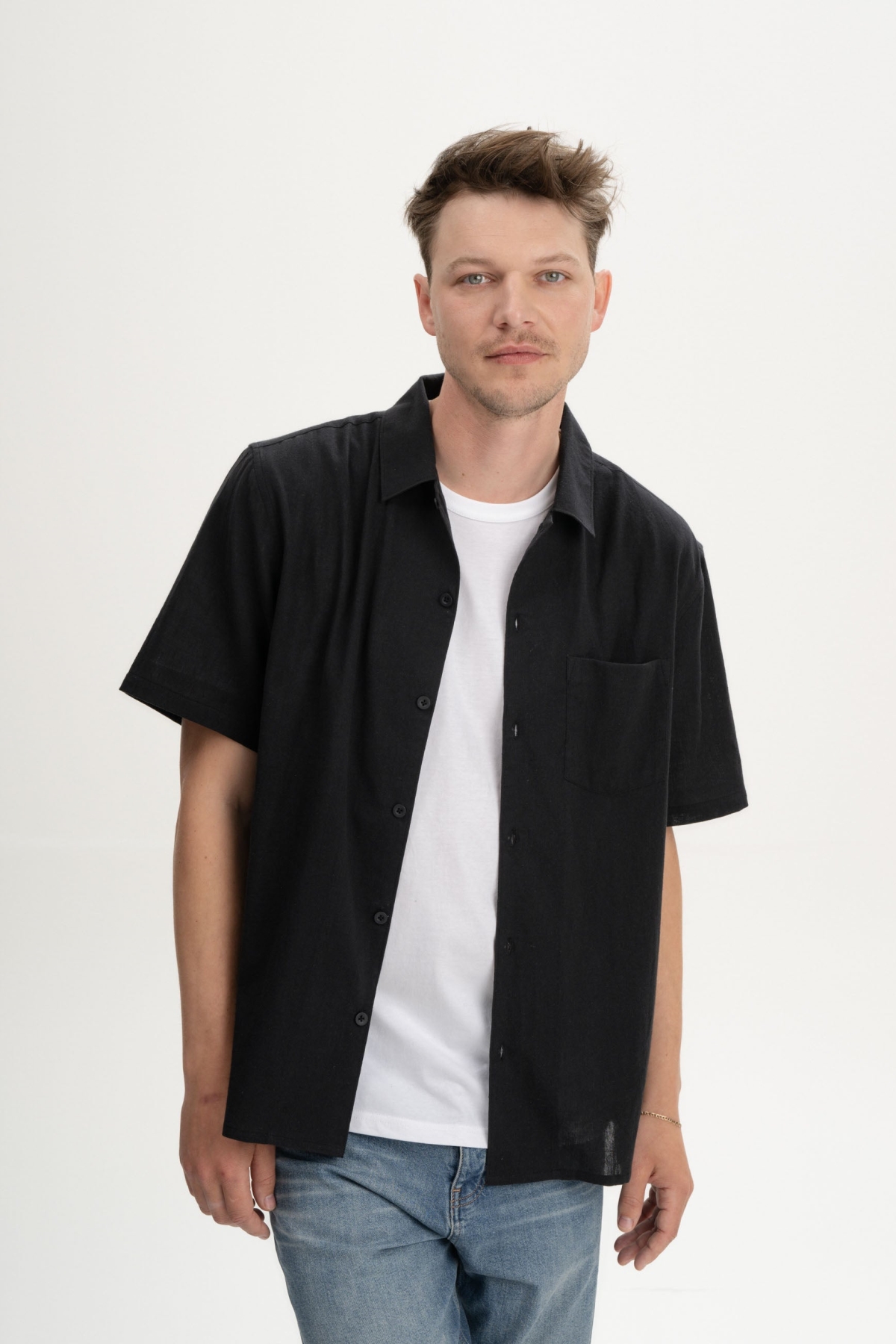 MELA mannen vegan Shirt Met Korte Mouwen Vivek Houtskoolzwart