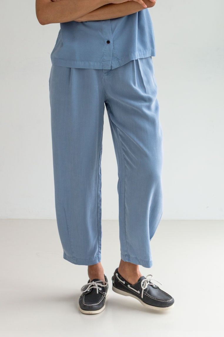 TWOTHIRDS  Broek Haruku Denim Blauw