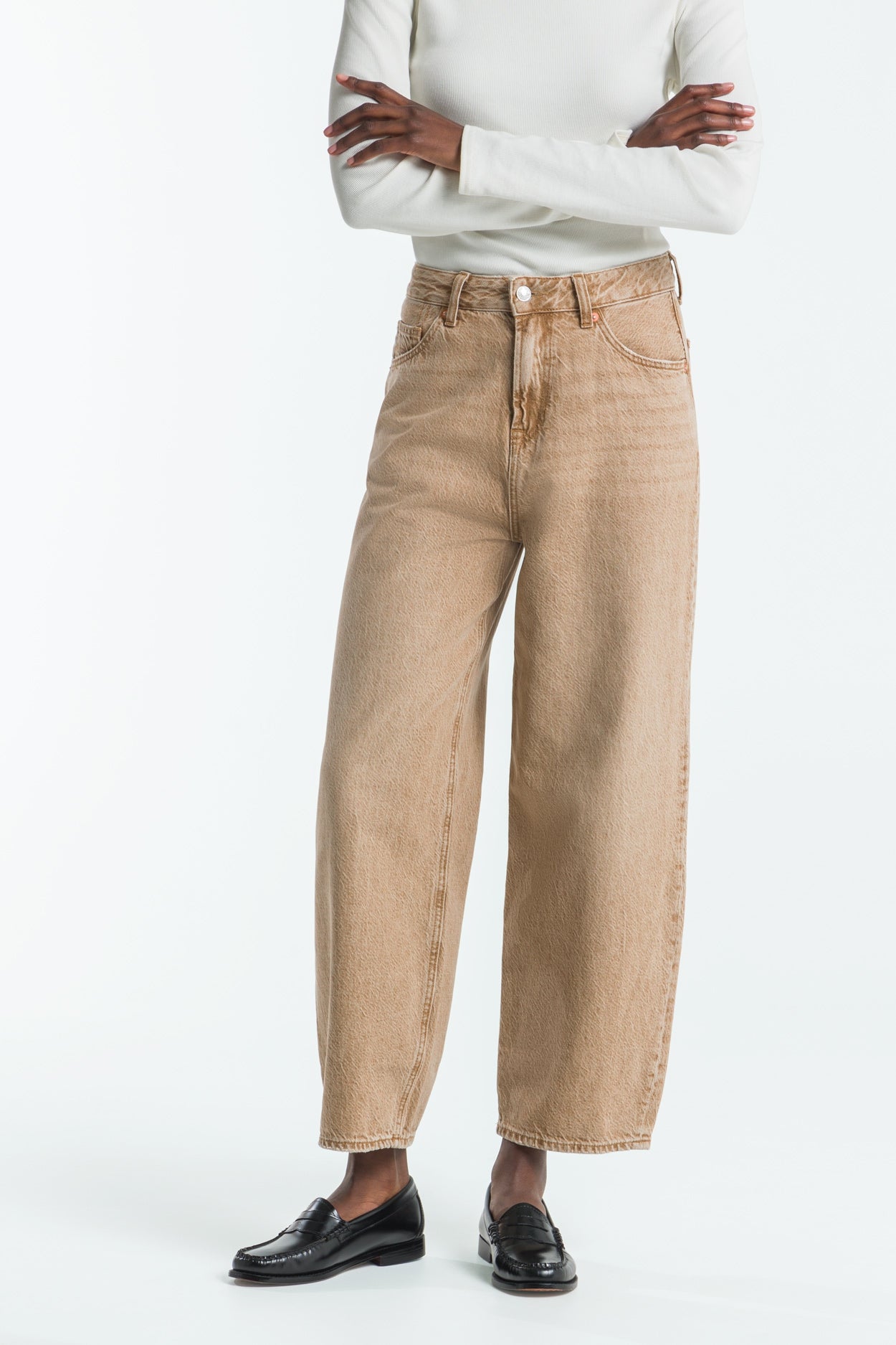 Kings of Indigo  Cropped Jeans Unisex Leila Jim Donkerbeige