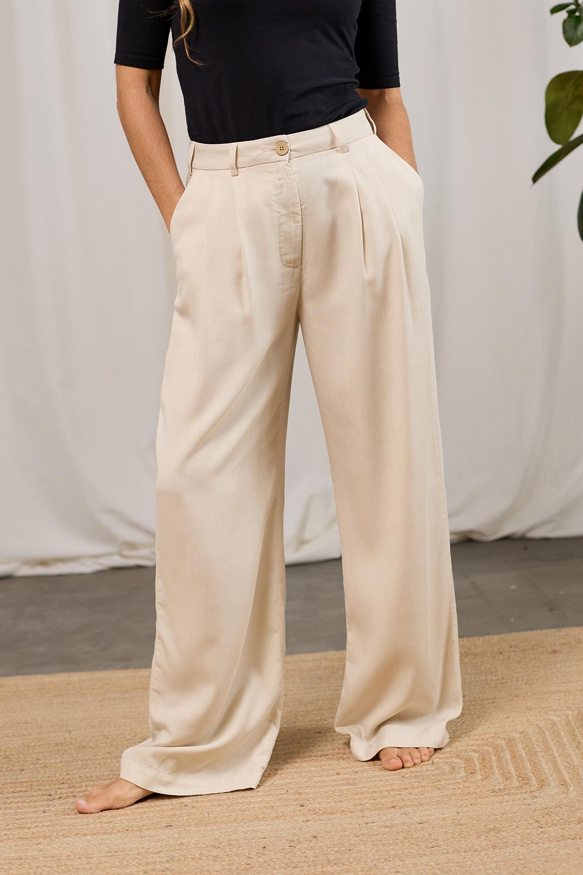 TWOTHIRDS  Broek Mesquada Zandsteen