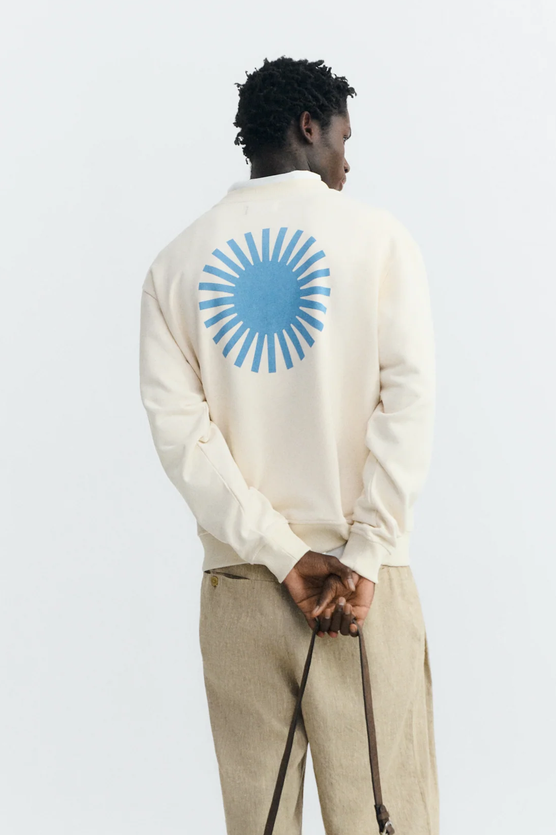Thinking MU mannen vegan Sweatshirt Leon Blue Sun Back Raw Cream