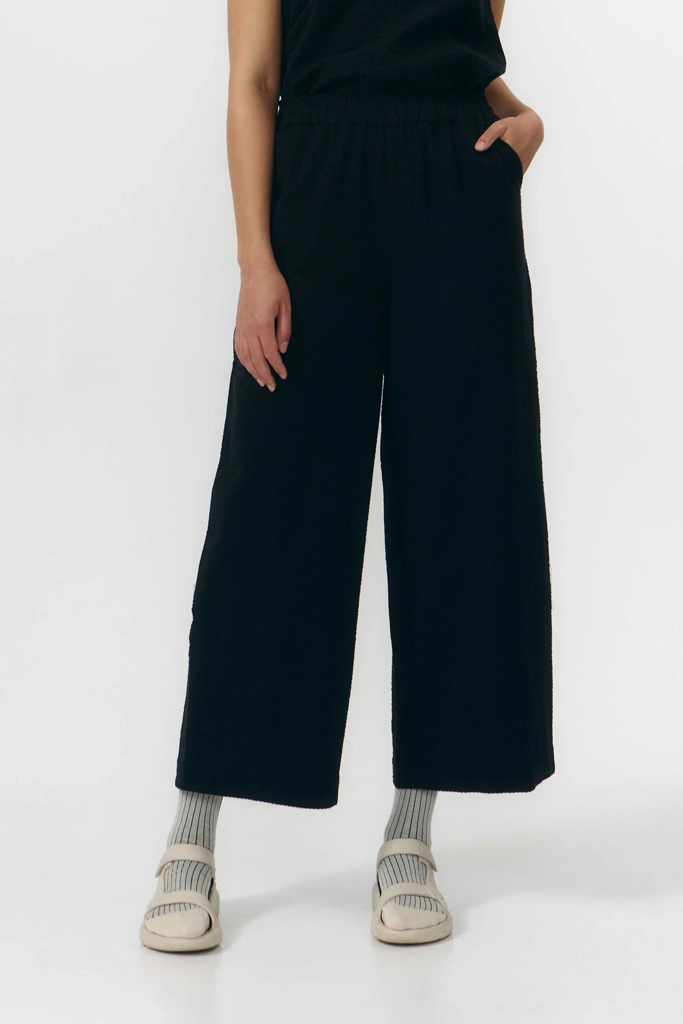 SUITE13LAB  Broek Santa Zwart