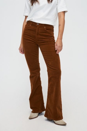 Kuyichi  Jeans Flare Lisette Corduroy Goudbruin