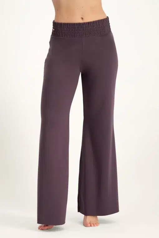 Flow Wijde Yoga Broek – Berry