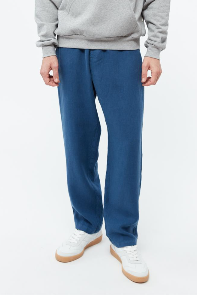 Givn mannen vegan Helge Broek In Felblauw