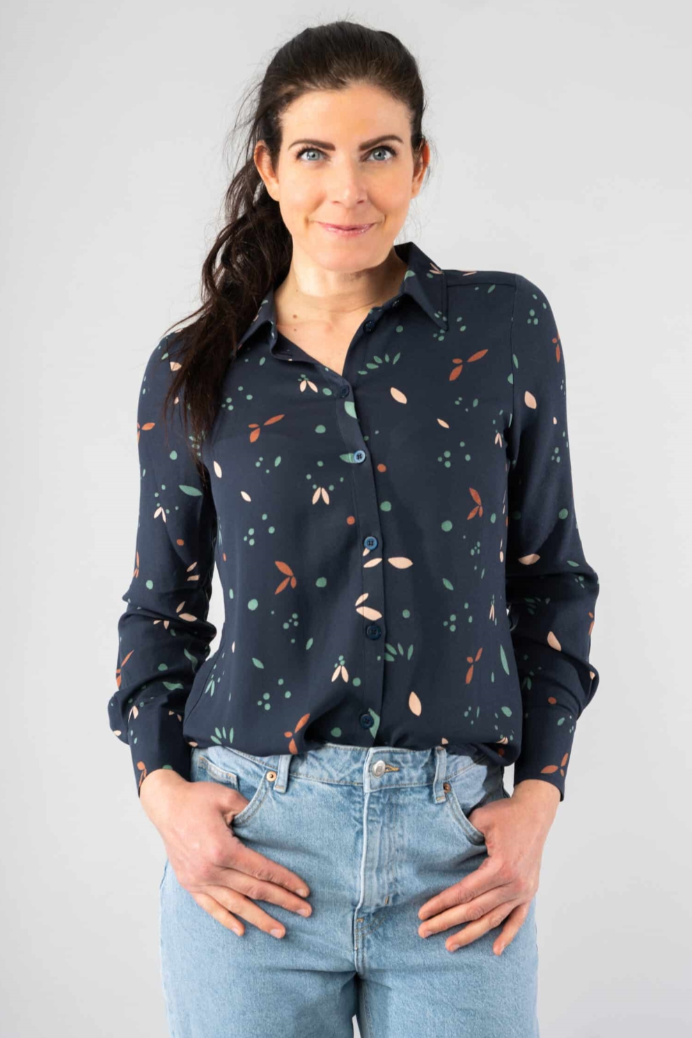 Marjolein Elisabeth  Blouse Mees Graphics Marineblauw