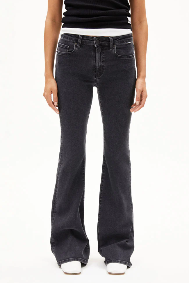 ARMEDANGELS  Jeans Flared Anamaa Zwart Gewassen