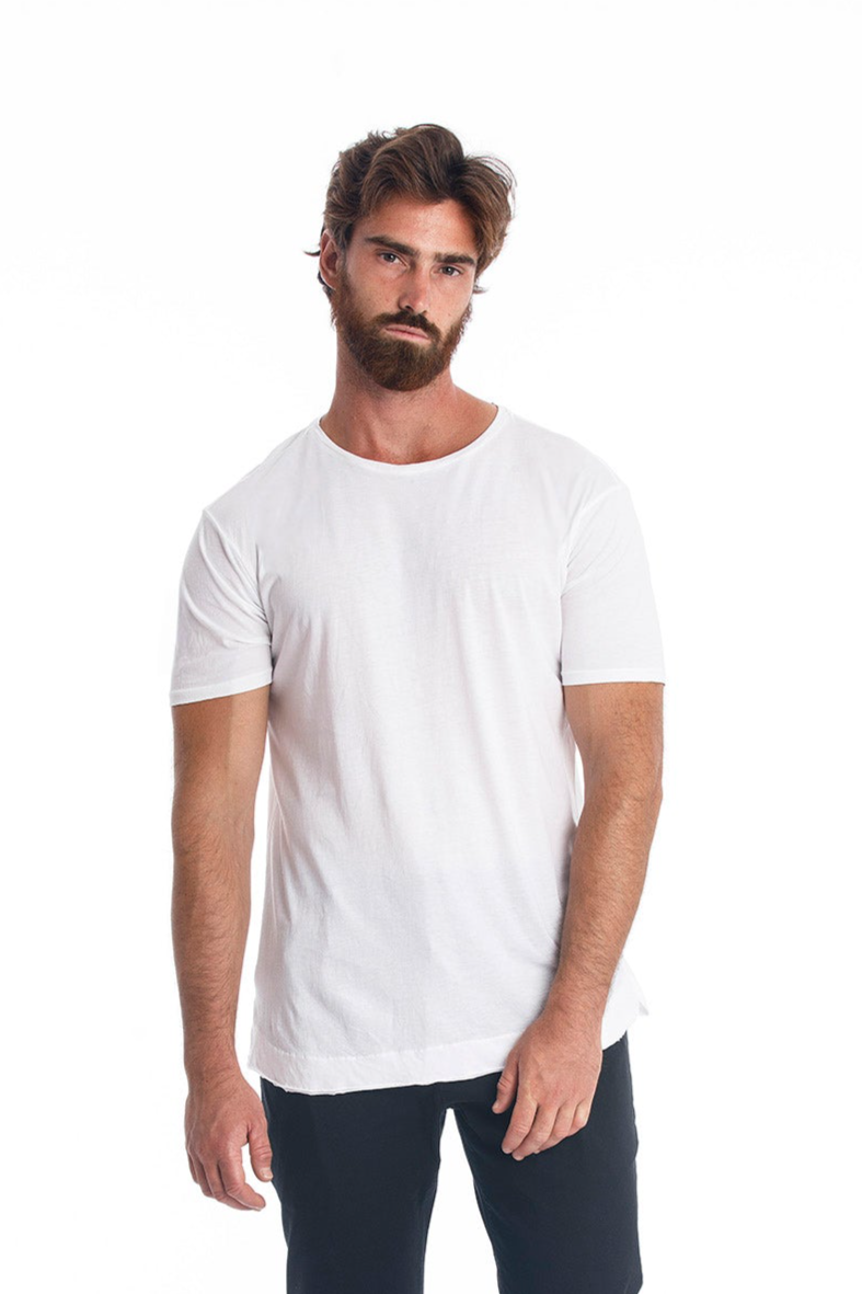 RAVENS VIEW IBIZA mannen vegan T-Shirt Rick Curved Wit