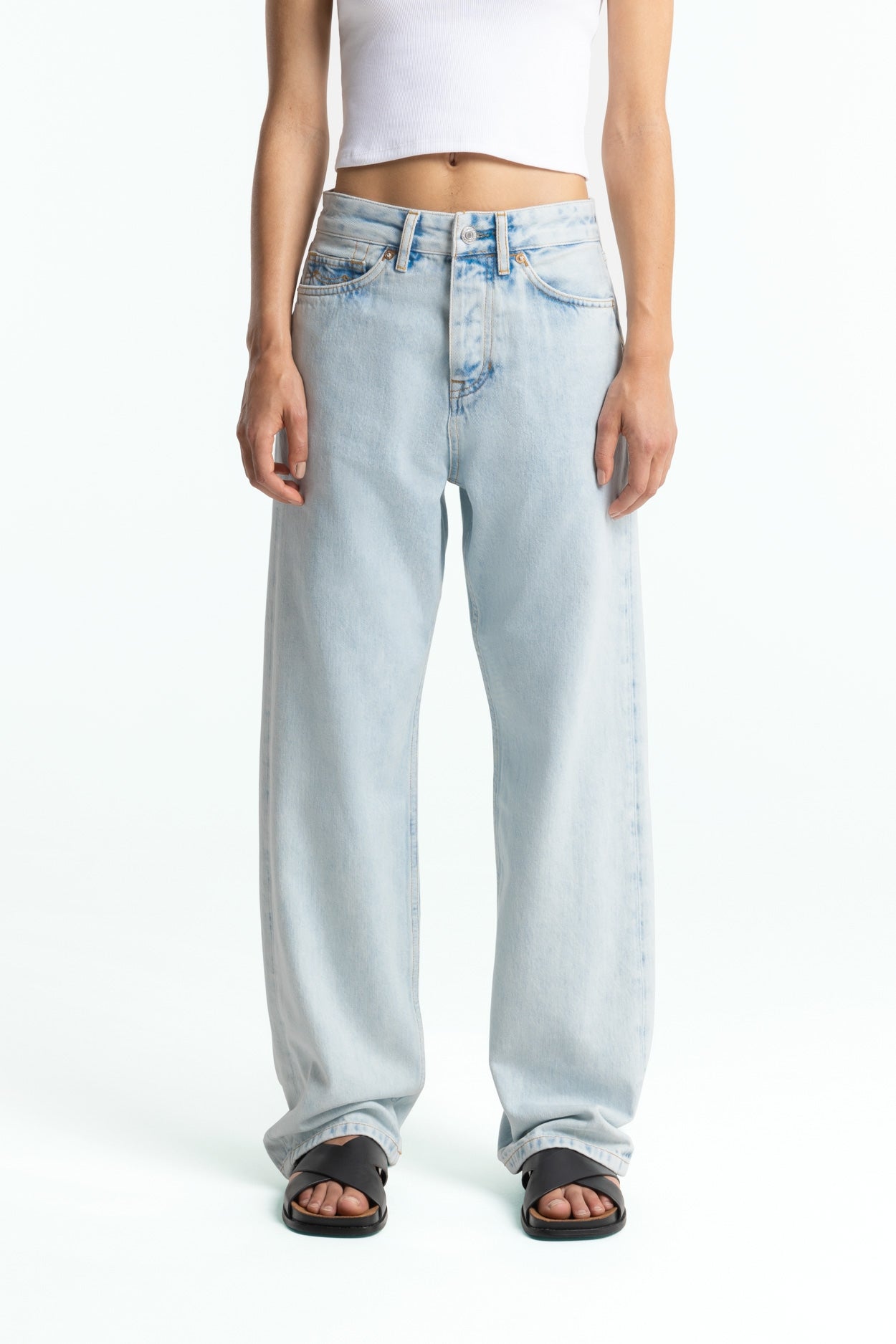 Kings of Indigo mannen vegan Jeans Unisex Noah Chase Super Light Marmerblauw