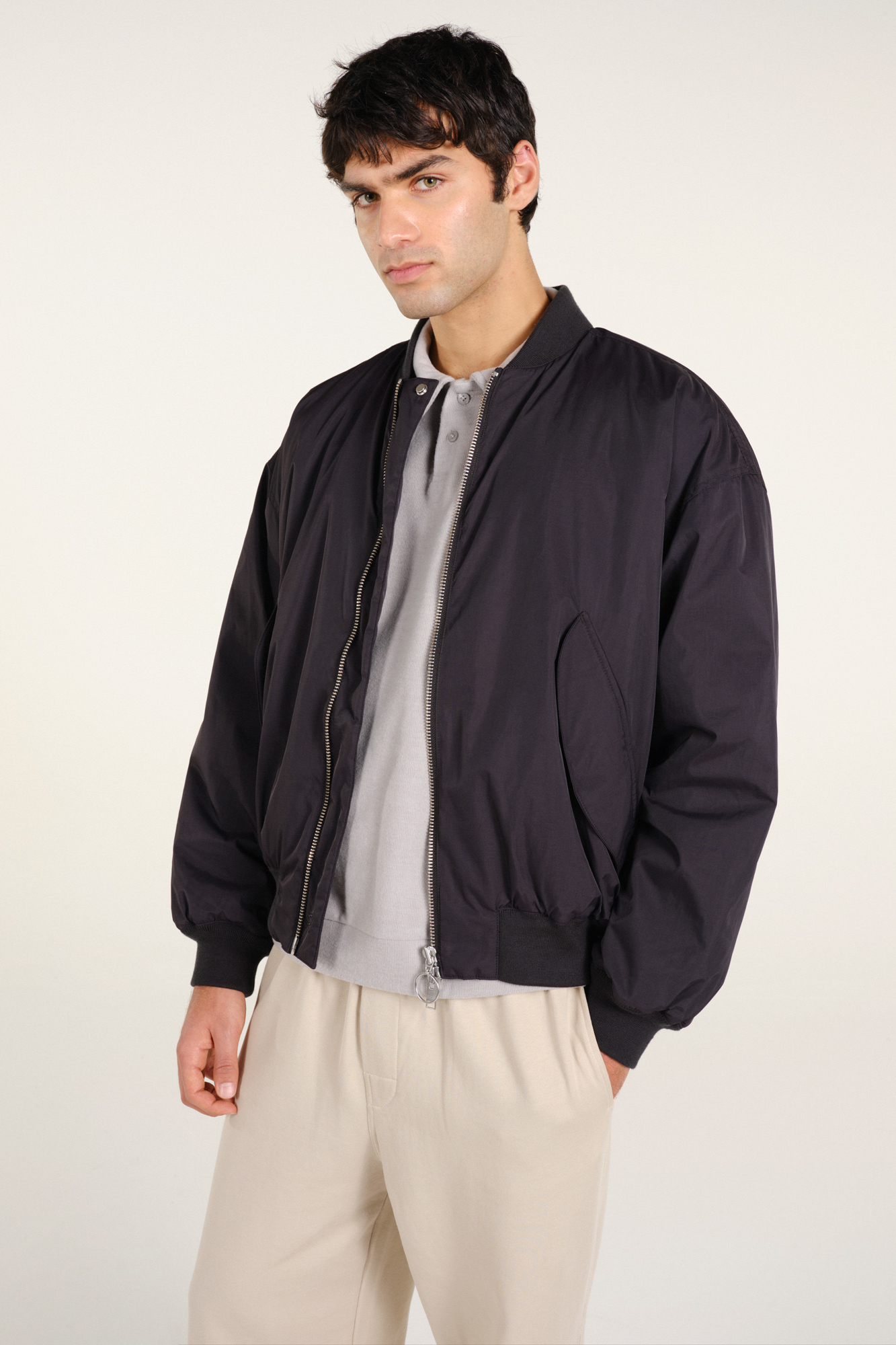Embassy of Bricks and Logs mannen vegan Santa Fe Bomber Zwart
