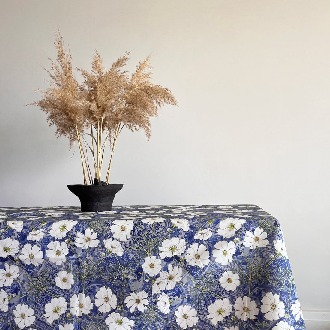 Floral Tablecloth Recycled Plastic - Blue Delft