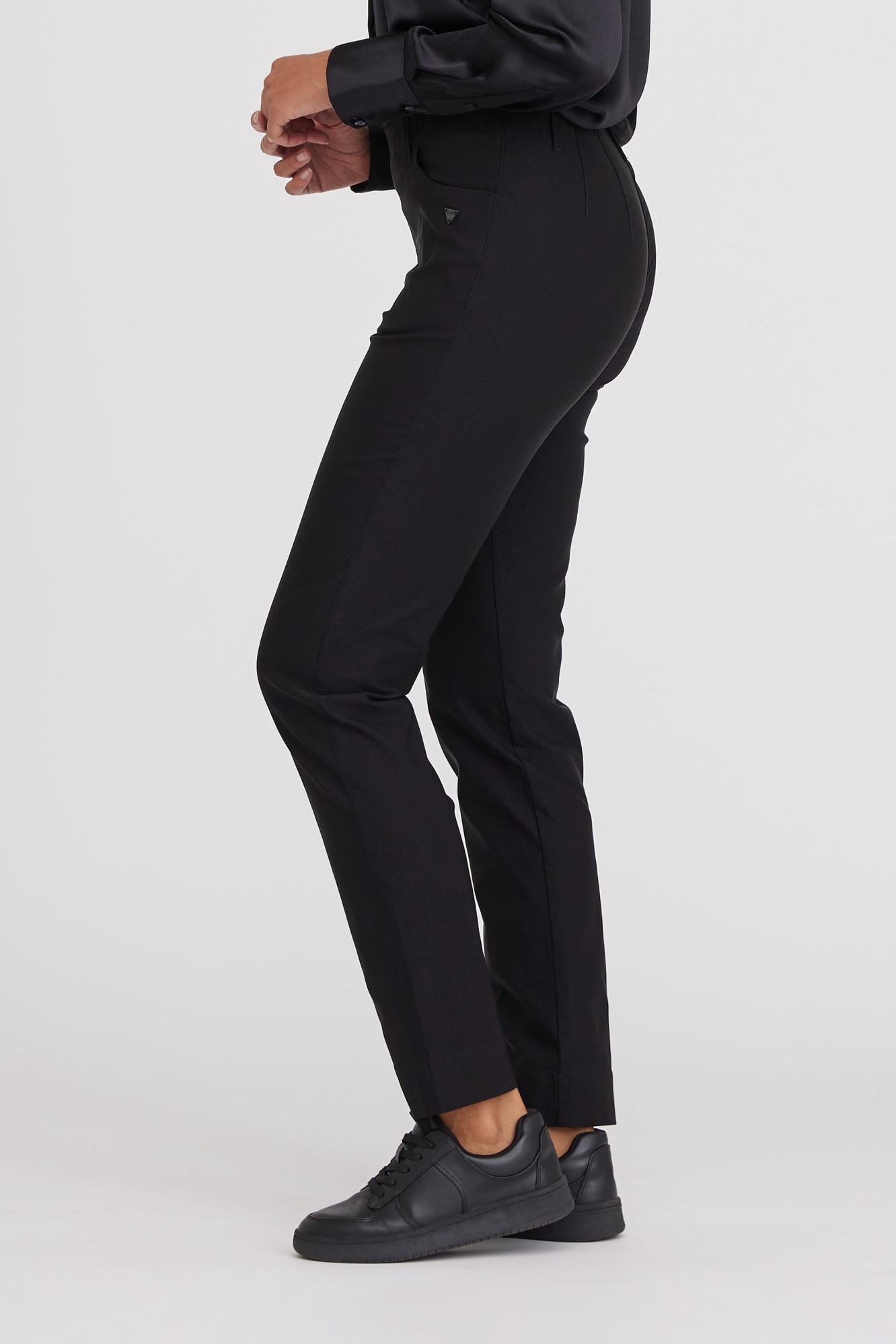 LAURIE  Broek Kelly Regular Ml Zwart Geborsteld