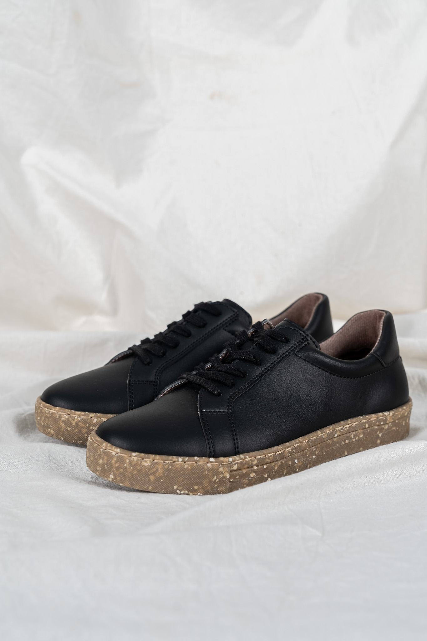 AGAZI  Sneakers Dori Zwart
