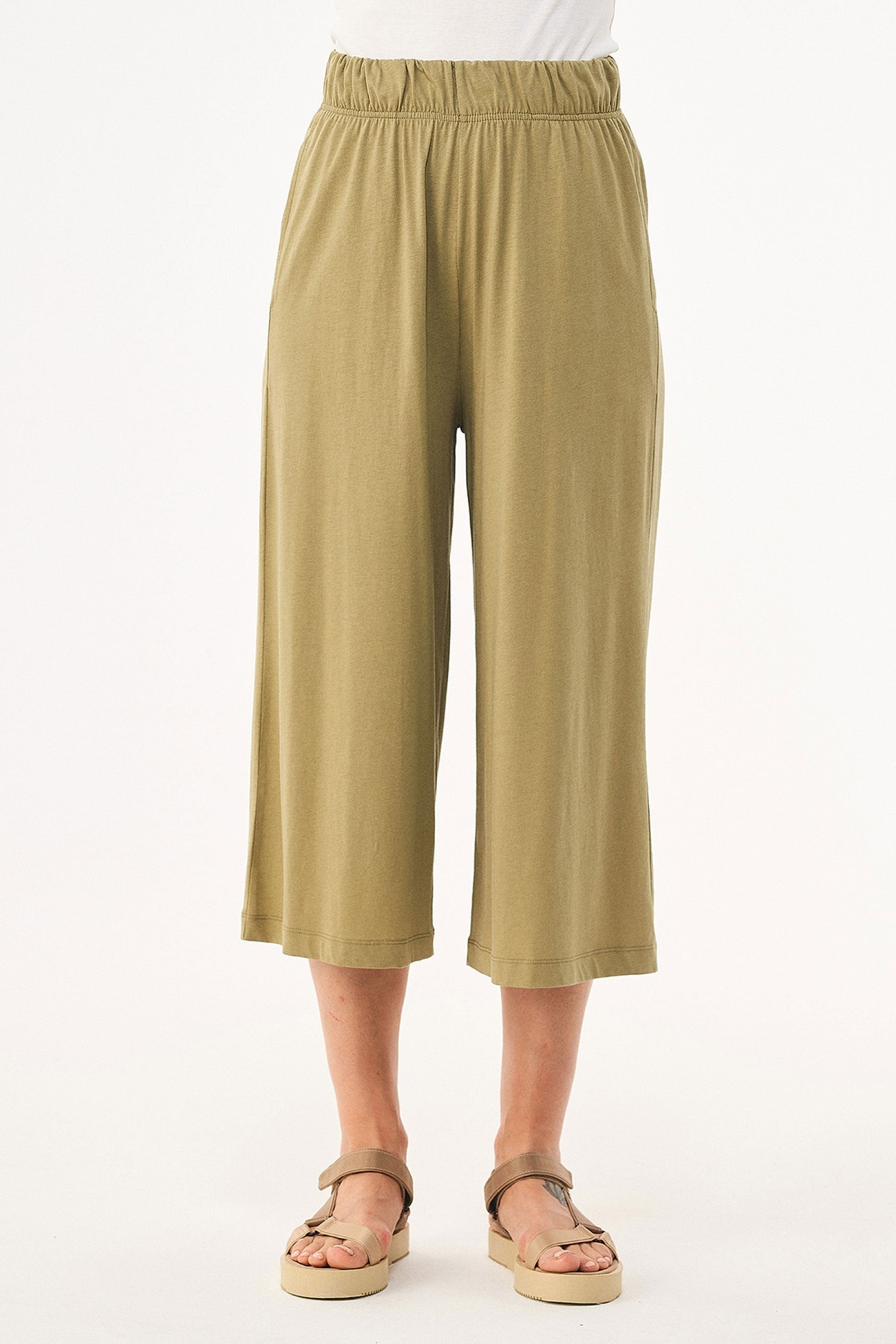 ORGANICATION  Broek 3/4 Lengte Olijf