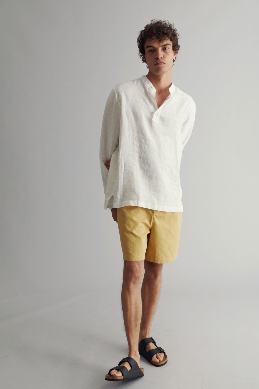 KOMODO mannen vegan Short Mario Sand Geel